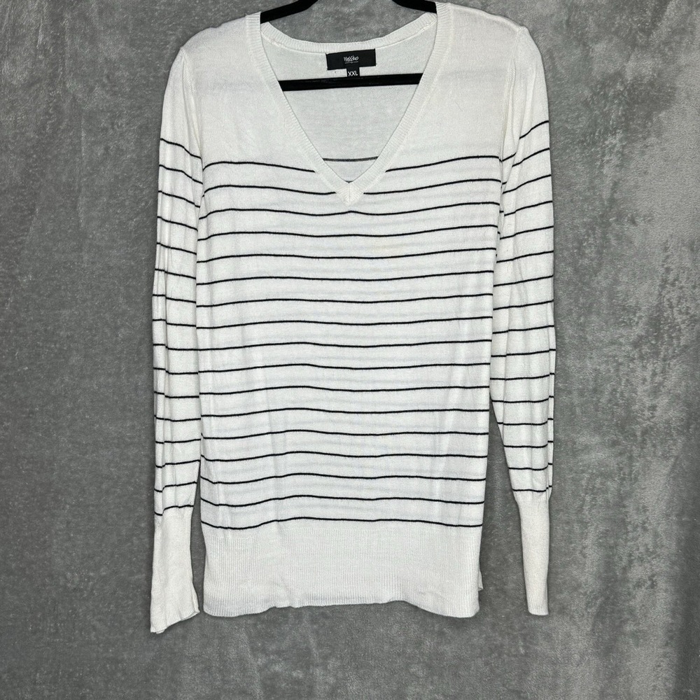 Mossimo XXL 2X Top Shirt White Black Striped‎ V Neck Long Sleeve Juniors Knit